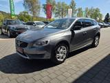 Volvo V60 Cross Country Momentum/PERFORMANCE SOUND/PDC - Volvo: Performance