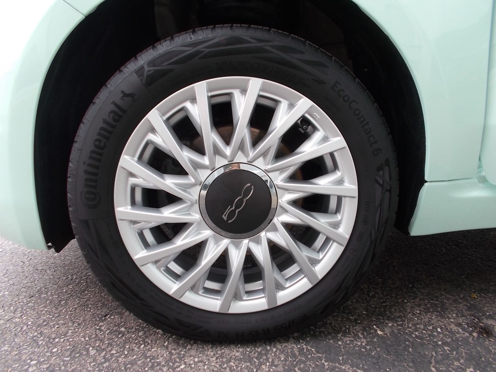 Fahrzeugabbildung Fiat 500C Lounge 1.0 Hybrid + Cabrio + DAB