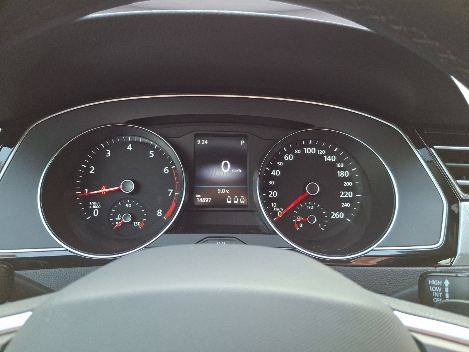 Volkswagen Passat Variant - Bild 10