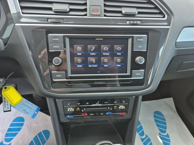 Tiguan 1.5 TSI Life *LED*PDC*SHZ*LENKRAD BEH.*KL