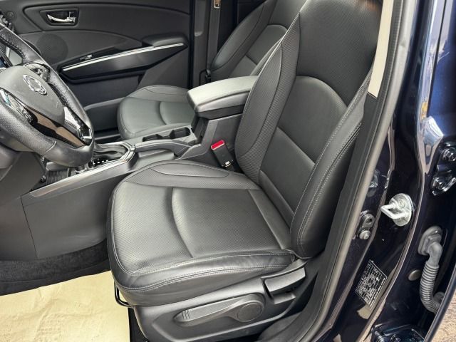 Fahrzeugabbildung Ssangyong Tivoli 1.5 T-GDi Sapphire Autom.*Navi*Alu*Leder