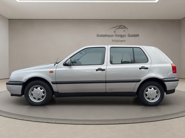 VW Golf 3 GL 1.8 — Bild 4 von 12