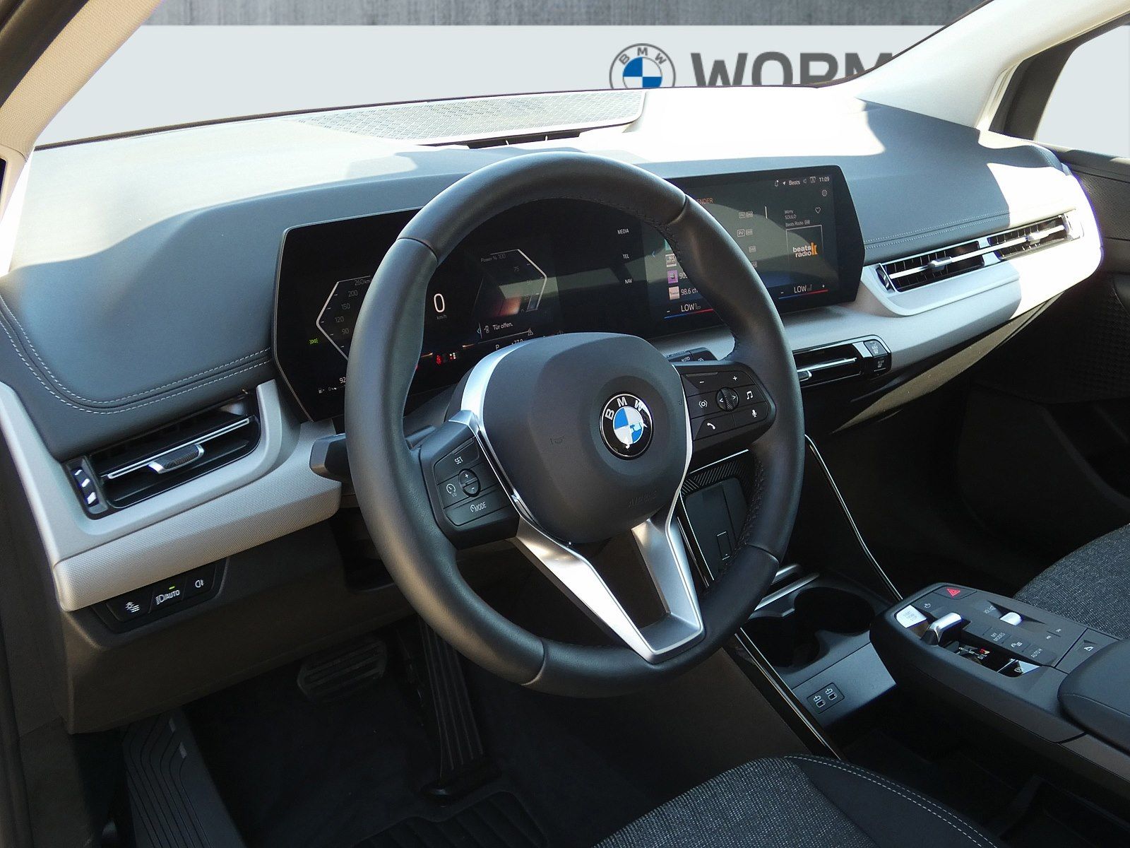BMW 220 Active Tourer - Bild 12