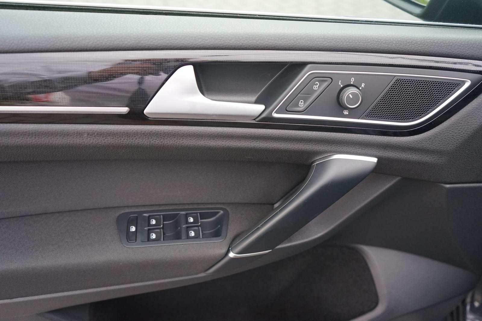 Volkswagen Golf VII 1.5 TSI Highline DSG AHK LED, миниатюра 15