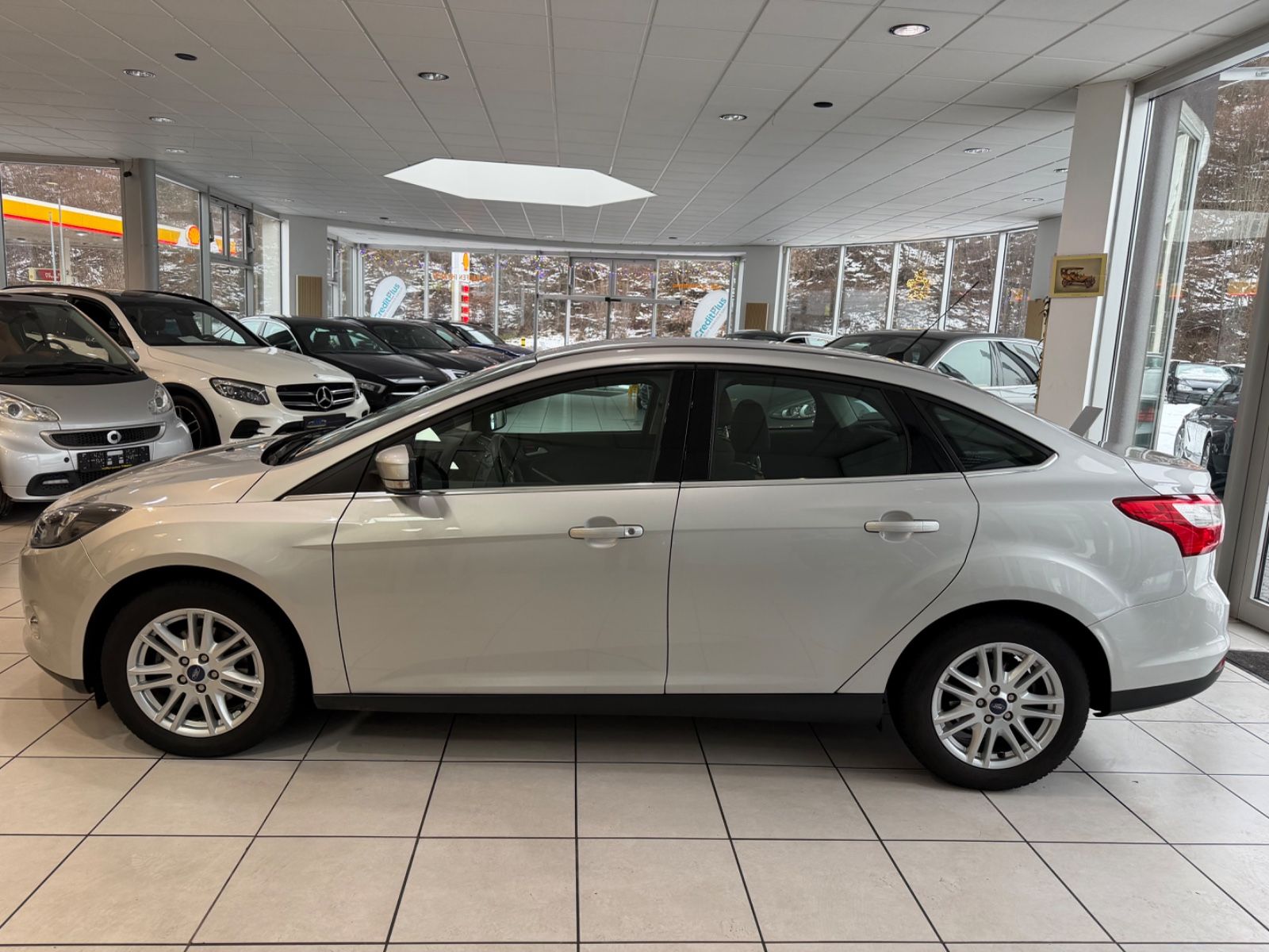 Fahrzeugabbildung Ford Focus Lim. Titanium