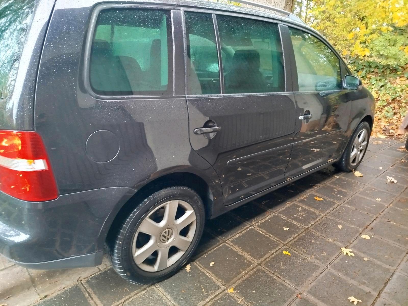 Volkswagen  2005 — engine 105 HP (77kW)
