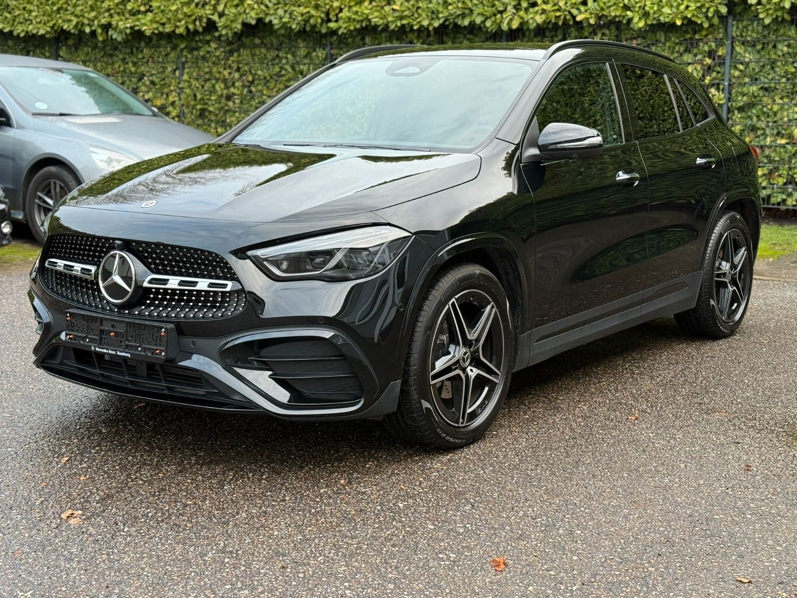 MERCEDES-BENZ GLA 220d 4M HUD/PANO/AMG/VOLL/SOFORT VERFÜGBAR