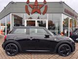 MINI COOPER D Mini 3-trg. ,Sitzh.,JCW-Paket - MINI MINI mit Diesel-Antrieb: Kleinwagen