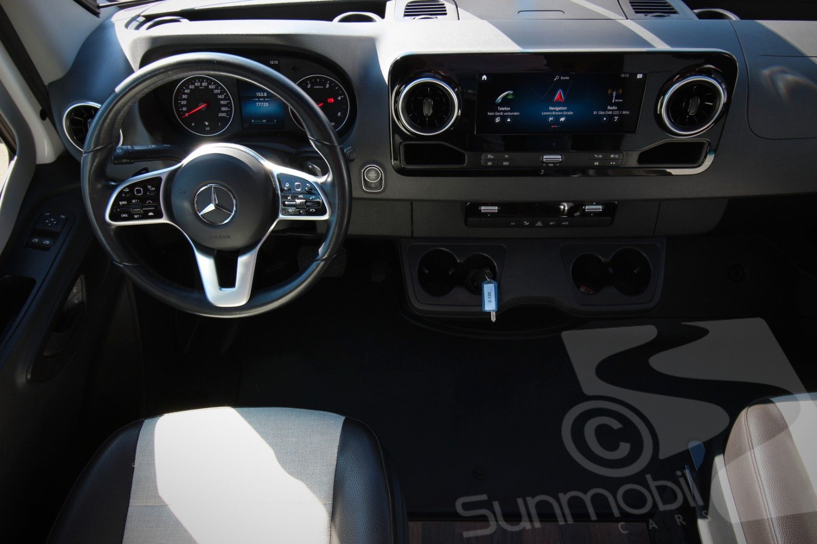 Fahrzeugabbildung Weinsberg CaraCompact MB 640 MEG Pepper Automatik 170 PS