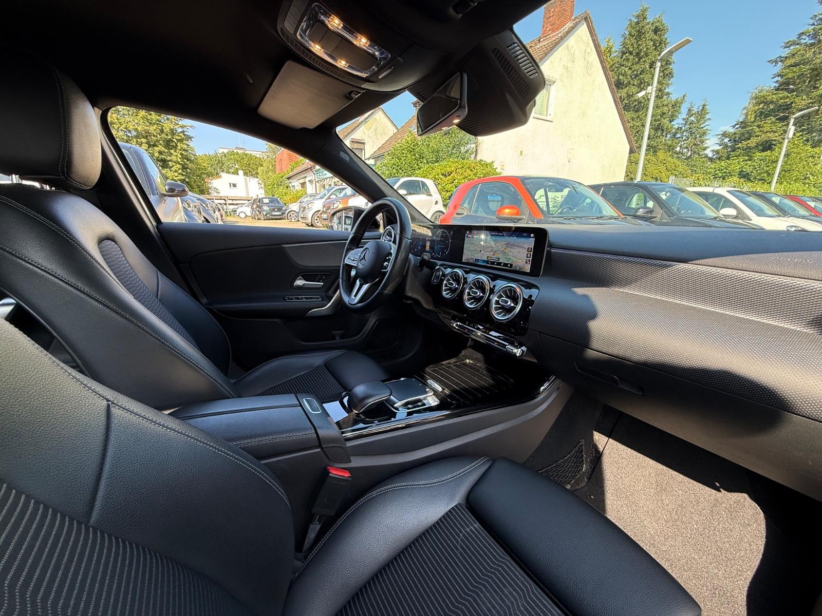 Mercedes-Benz 180 A180 AUTOMATIK*LED*AMBIENTE*SOUNDSYSTEM*, миниатюра 15