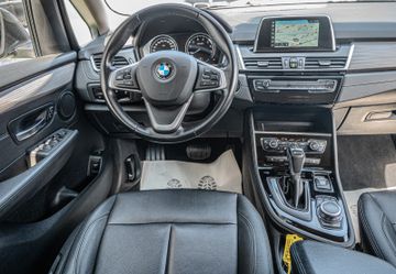 Fahrzeugabbildung BMW 225xe Active Tourer Steptronic Luxury Line|LED|