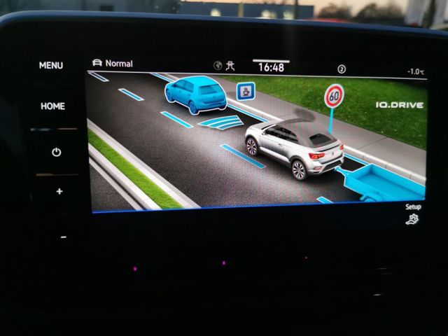 T-Roc El. Verdeck AHK Navi Digitales Cockpit LED