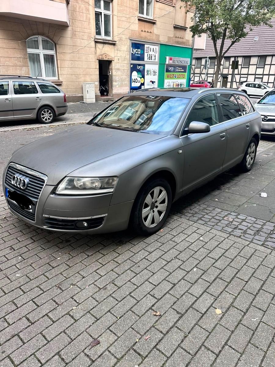 Audi A6 2005 — вигляд ззаду
