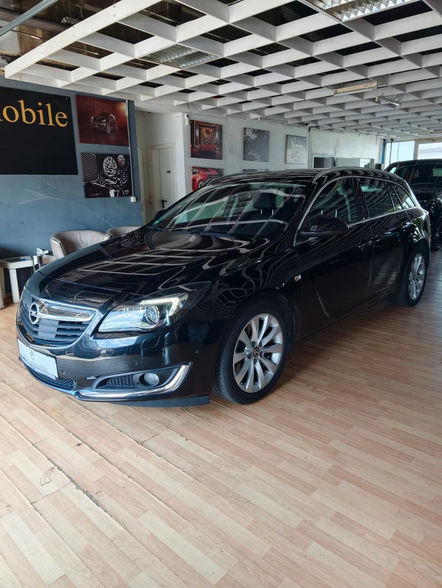 Opel Insignia A Sports Tourer ACC*Leder*Digital-Tacho
