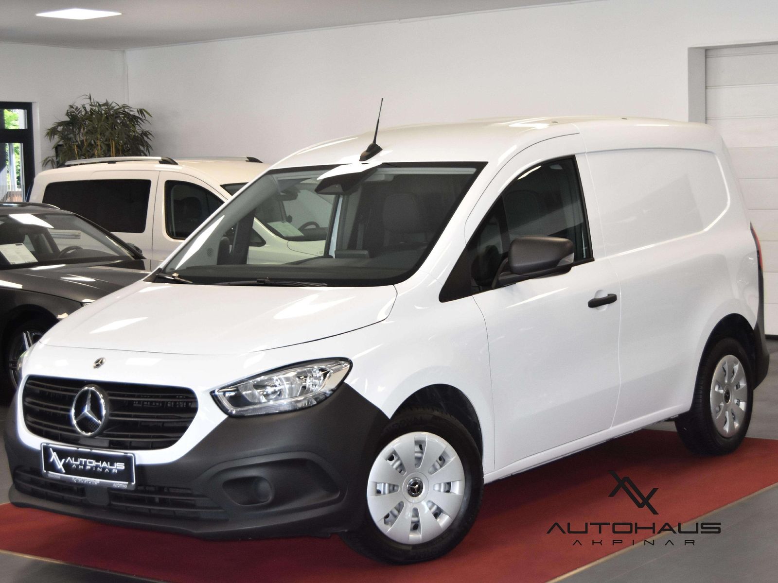 MERCEDES-BENZ Citan 110 CDI standard Worker Plus MBUX KAMERA K