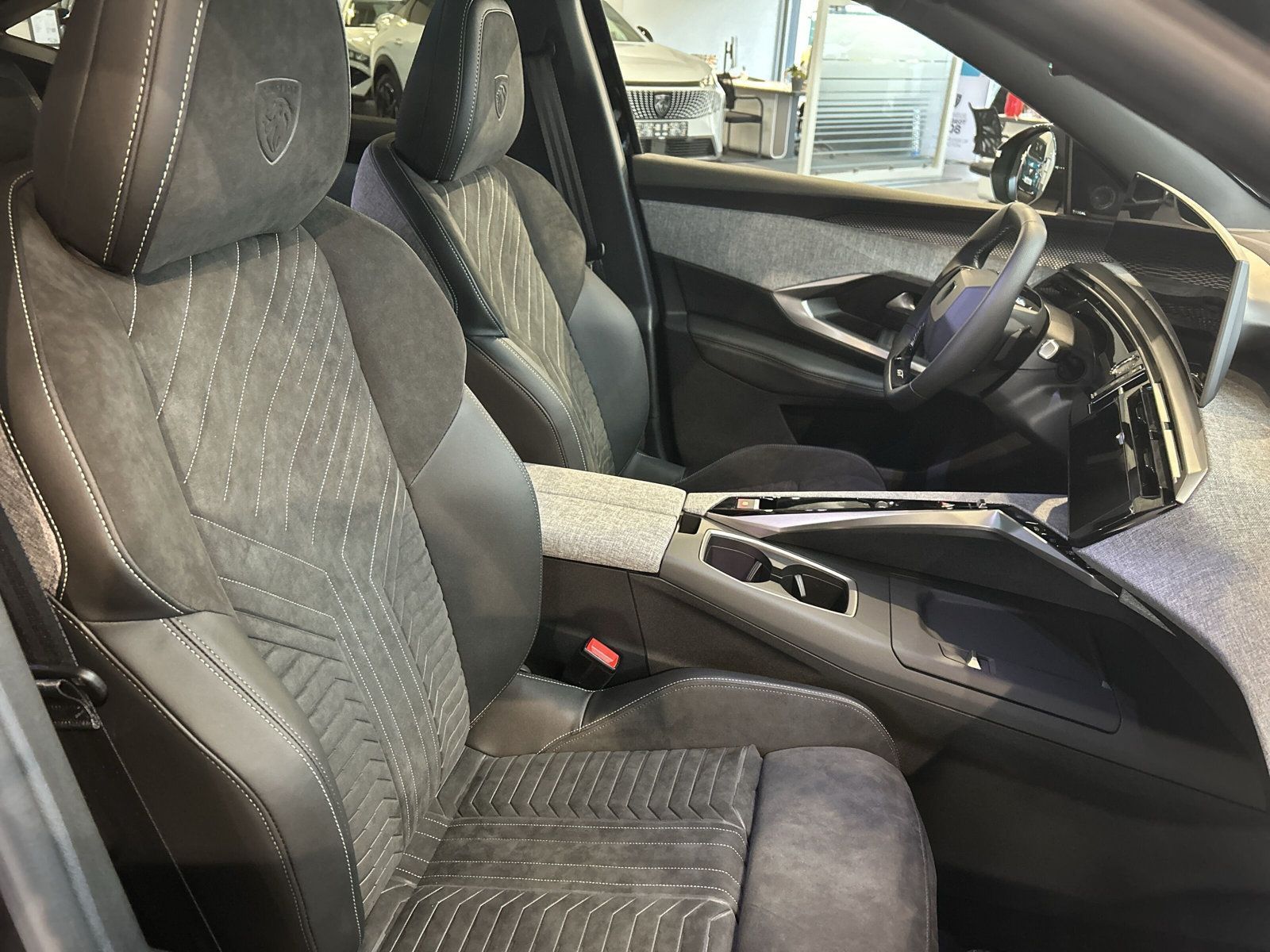 Peugeot 3008 - Bild 6