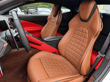 صورة مصغرة 45 لـ 2021 Ferrari ROMA