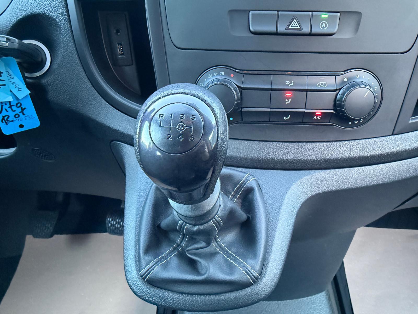 Mercedes-Benz Vito 114CDI Mixto 5 Sitze extralang