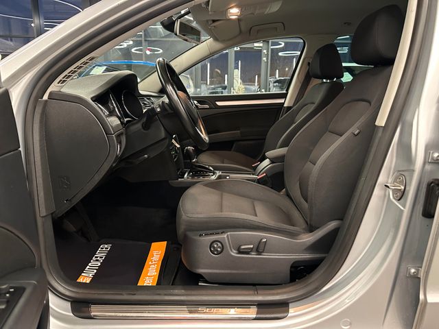 Skoda Superb Combi Exclusive *Xenon*PDC*Klima*DAB*Navi