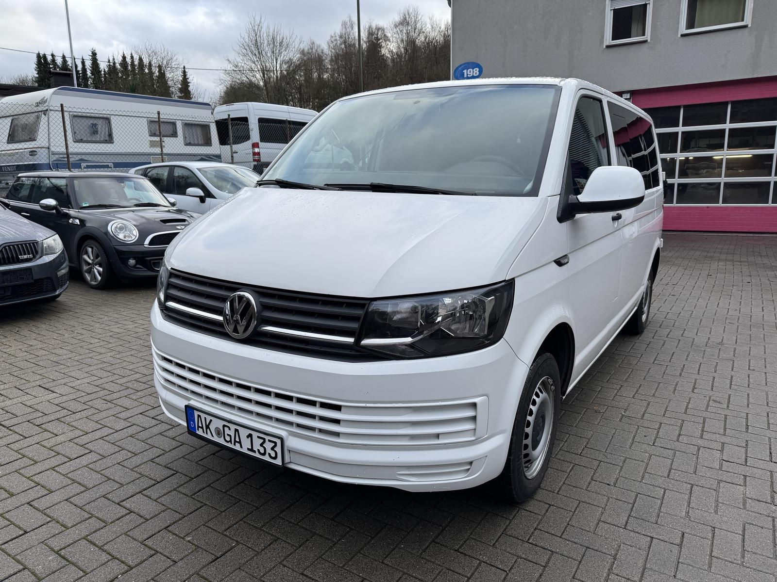 Volkswagen T6 Kombi 9 Sitzer 2.0 TDI