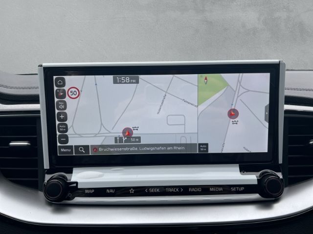 Fahrzeugabbildung Kia Ceed VISION 1.5 T-GDI DCT *KOMFORT-PLUS-PAKET*