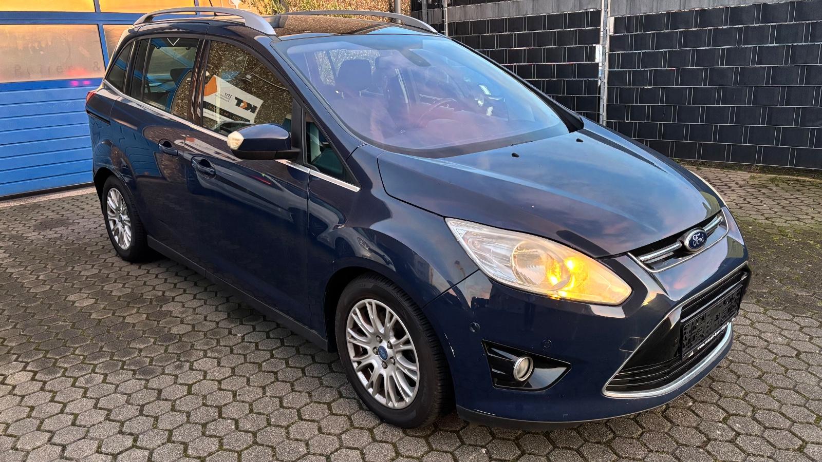 Ford Grand C-Max 2.0 DCi Titanium/ 7-Sitzer/ Autom.