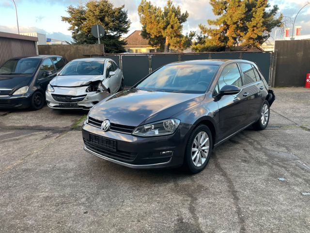 Volkswagen Golf 1.4 TSI 92kW BMT LOUNGE