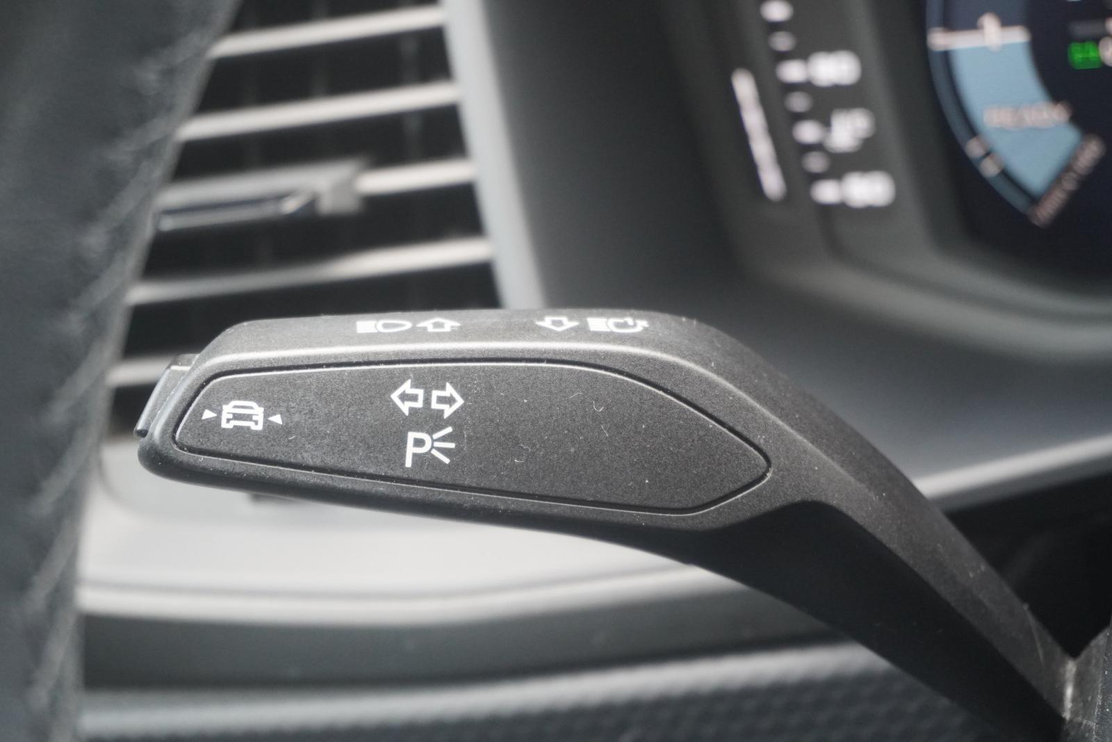 Audi A1 Sportback 30 1.0 TFSI basis DSG Klimaaut. PDC, миниатюра 15