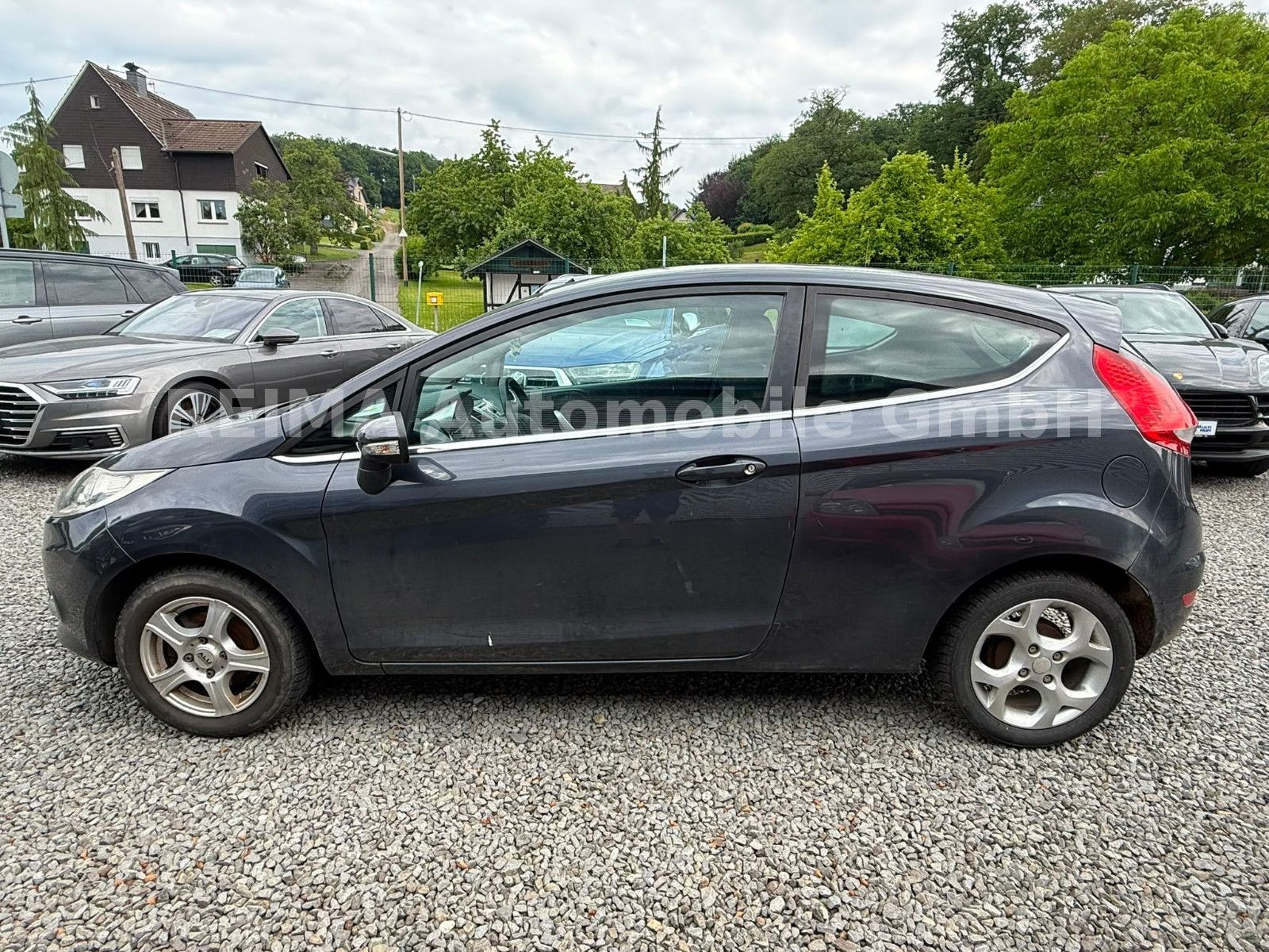 Fahrzeugabbildung Ford Fiesta 1,6TDCI  Titanium, Klimaautomatik