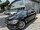 BMW 750i L xDrive V8 Individual Pano 360° Bowers &Wi - BMW 7er Reihe Gebrauchtwagen in München