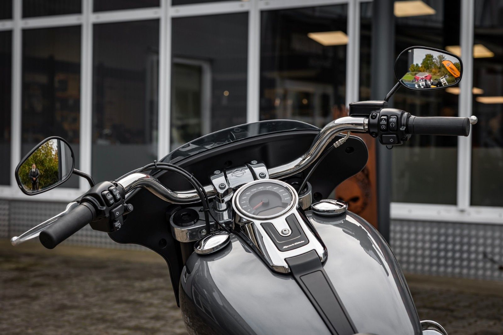 Fahrzeugabbildung Harley-Davidson FLSB Sport Glide Softail - TORXSTER KIT - J&H