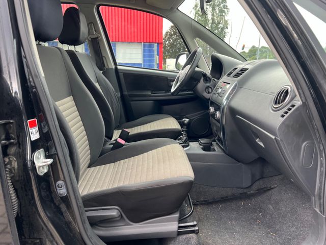 Fahrzeugabbildung Fiat Sedici 2.0 Multijet 16V Emotion