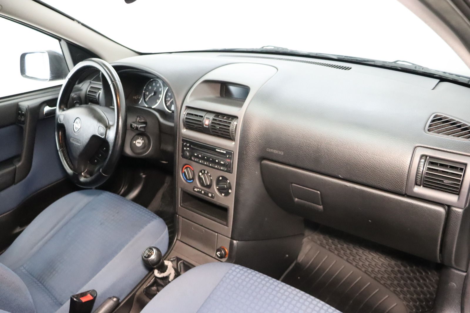 Fahrzeugabbildung Opel Astra 1.6 Fresh * Xenon * Klima