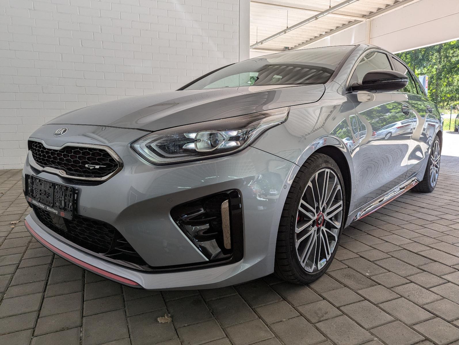 Kia pro cee'd / ProCeed GT