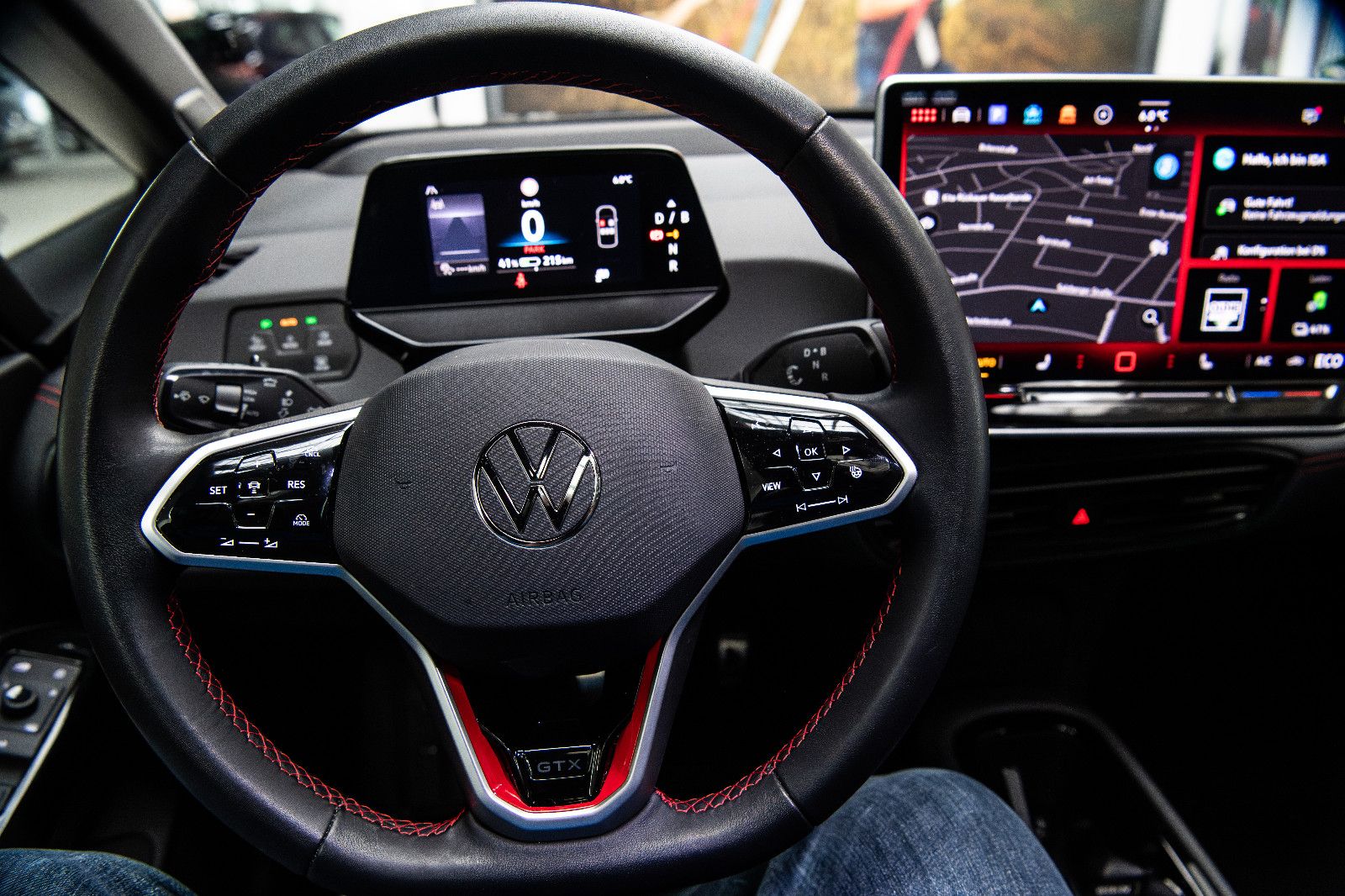 Fahrzeugabbildung Volkswagen ID.3GTX 210kW+Pano+Wäpu+AHK+MATRIX+LHZ+NAVI+ACC