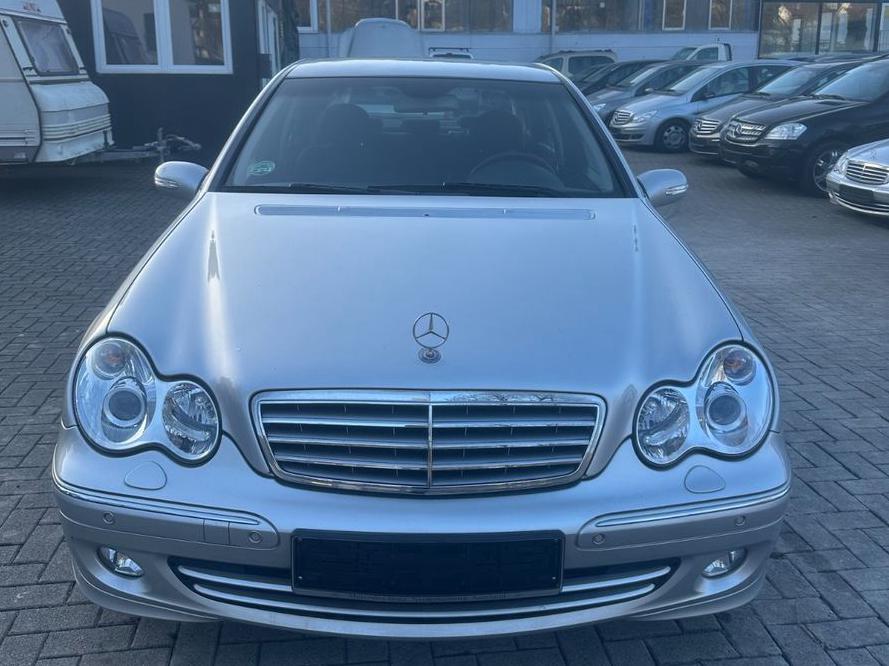 Mercedes-Benz C200Limousine Kompressor Facelift2005 TÜV 02.28