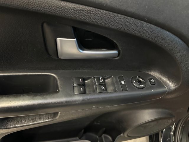 Kia Venga Platinum Edition