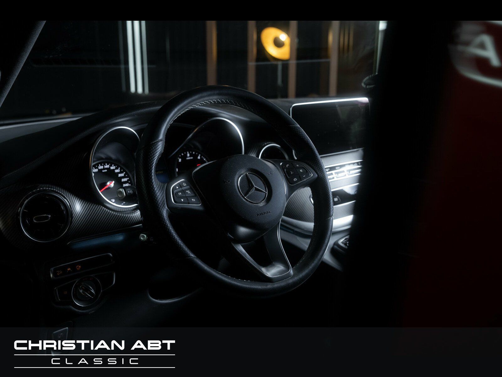 Fahrzeugabbildung Mercedes-Benz V 300d Avantgarde Edition 4MATIC Lang * Garantie