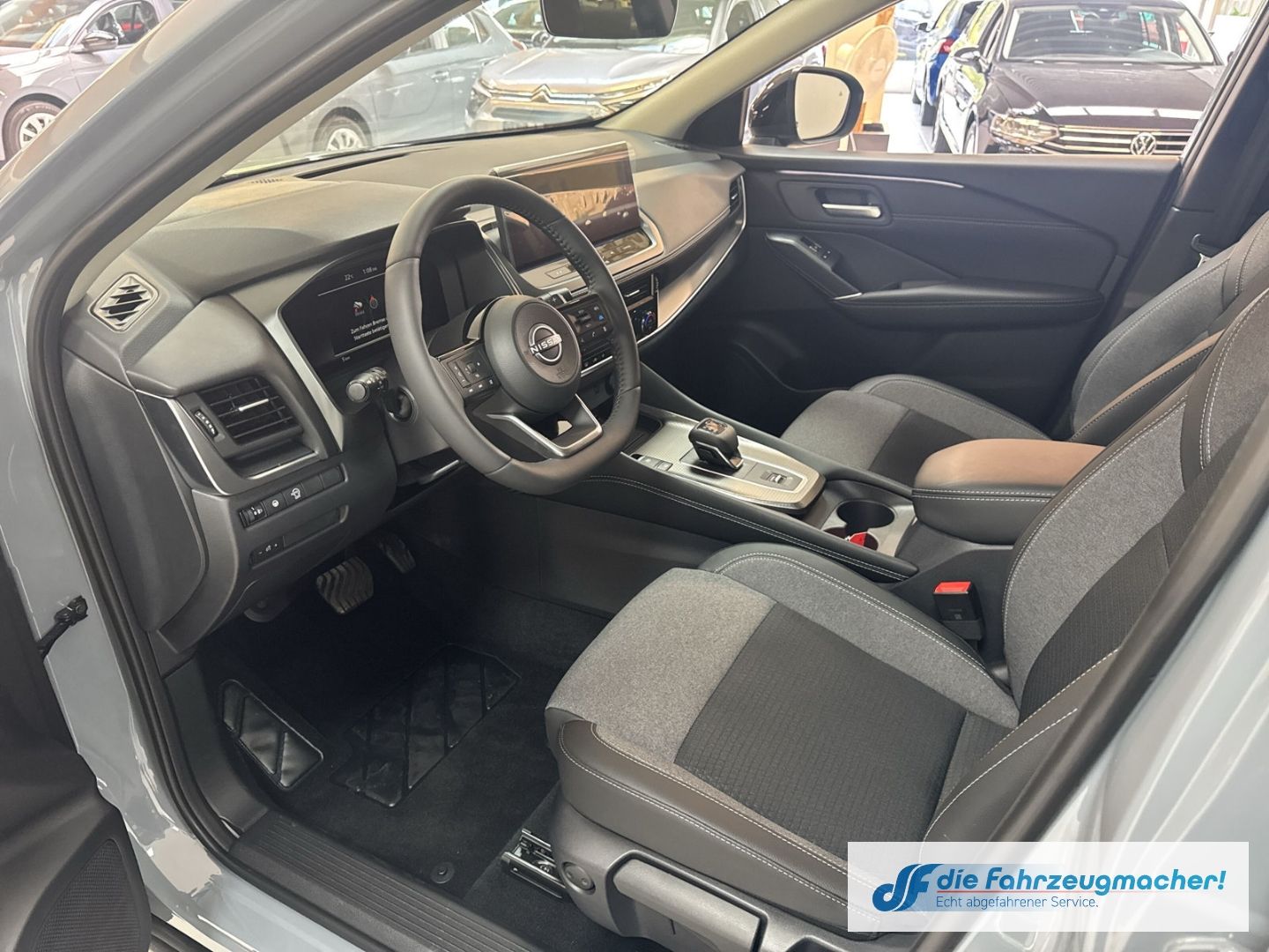 Fahrzeugabbildung Nissan Qashqai N-Connecta Navi 360 Kamera LED Apple Car