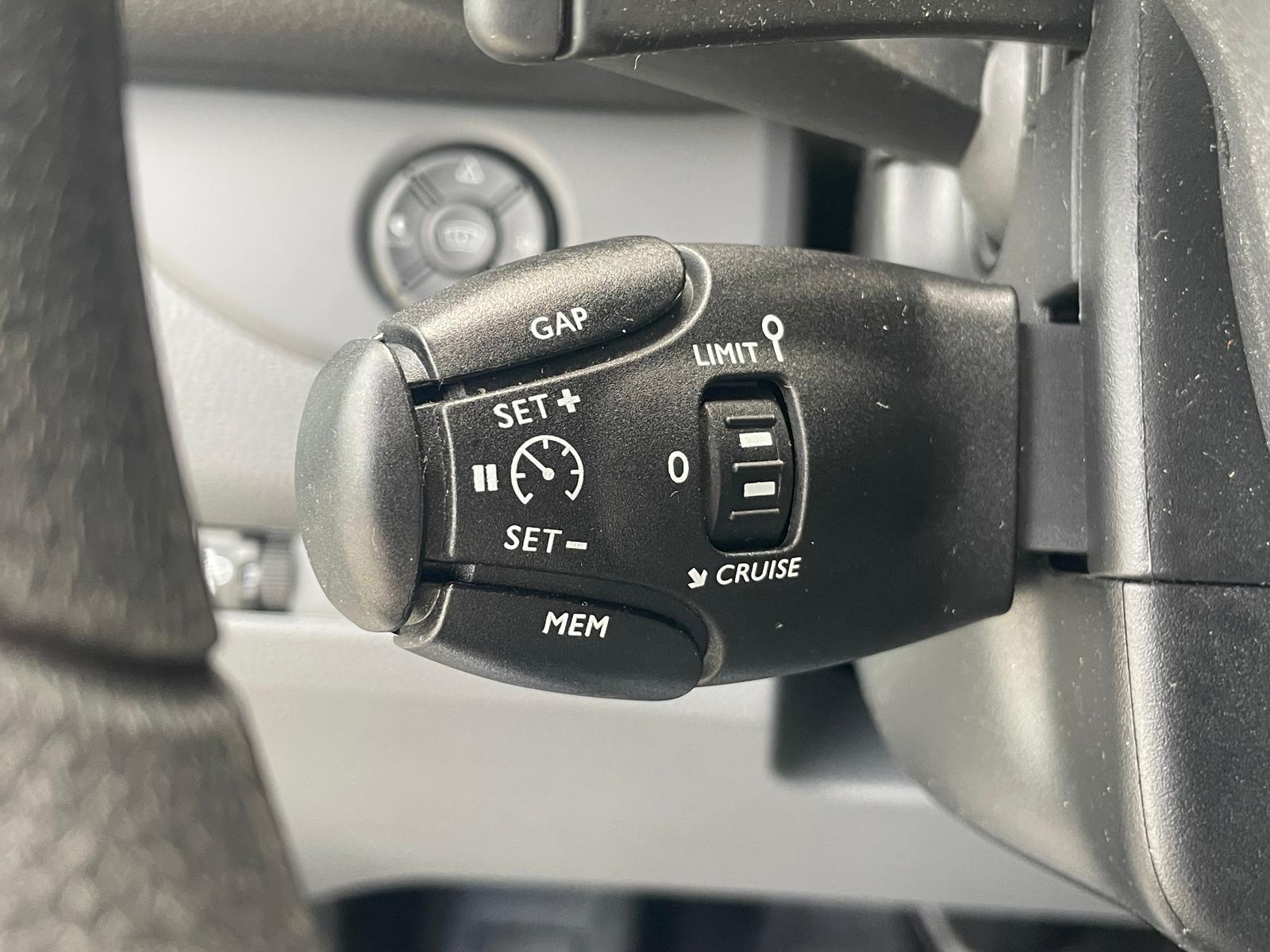 Peugeot Expert 2.0 BlueHDi Premium L2 AHK Xenon Nav HUD