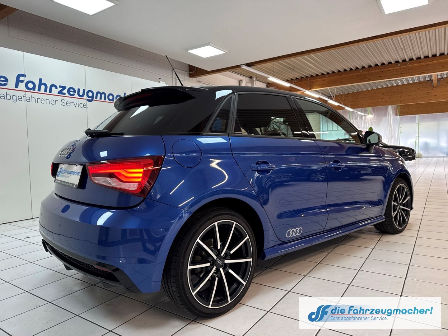 Fahrzeugabbildung Audi A1 Sportback Navi Soundsystem Bi-Xenon Klimaauto