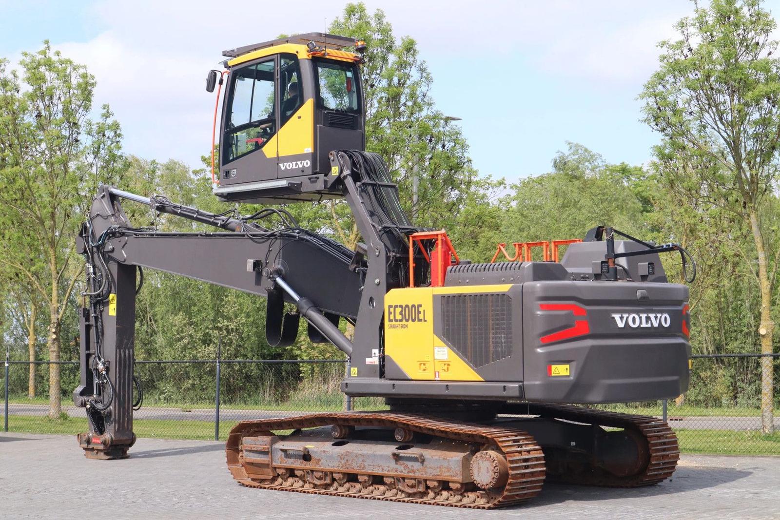 Volvo EC300EL | EC 300 EL | STRAIGHT BOOM | OIL QUICK