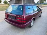 Volkswagen Passat 1.6 Variant GL  - Volkswagen Passat: Gl