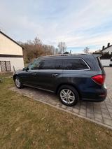 Mercedes-Benz GL 350 2015 TOP ZUSTAND Unfallfrei - graue Mercedes-Benz GLS 350
