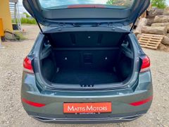 Fahrzeugabbildung Hyundai i30 1.0 T-GDI AAC SHZ KAMERA ALU ALLWETTER