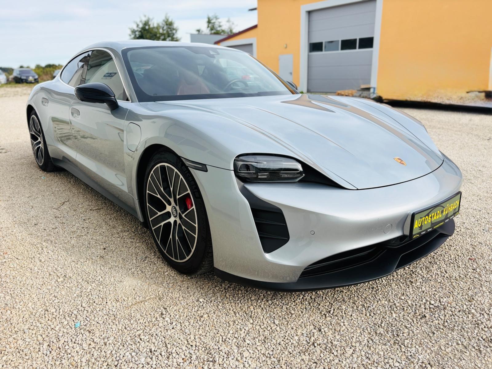 PORSCHE TAYCAN 4S PERFORMANCE+ 571CH