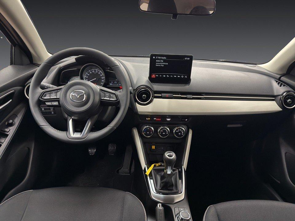 Mazda 2 e-SKYACTIV G 90PS CENTER-LINE CONV