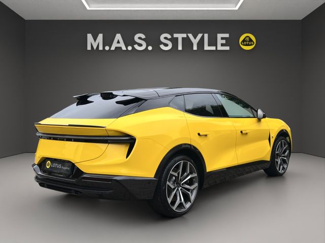 Fahrzeugabbildung Lotus Eletre R KEF  Glasdach Carbon