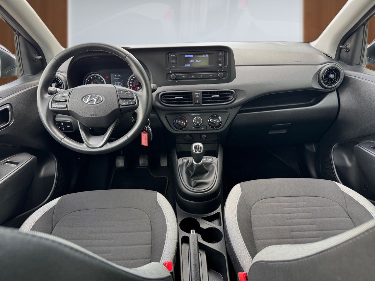 Fahrzeugabbildung Hyundai i10 SELECT SHZ*LHZ*DAB*SPURH*BLUETHOOTH*TEMPOM*