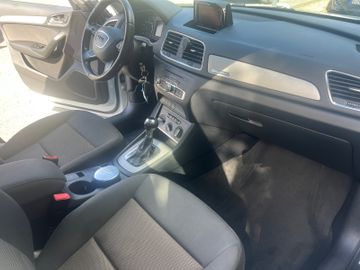 Audi Q3 - 10
